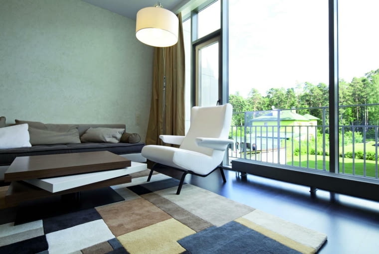 Grzejnik konwektorowy Aura grzejniki, grzejnik konwektorowy, salon, duże przeszklenia