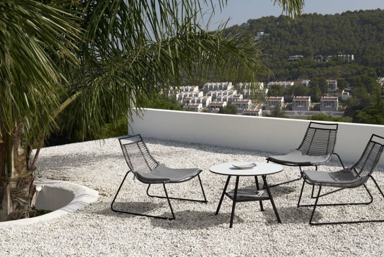 Wakacje przez cały rok? Trzeba dobrze urządzić własny taras lub ogród Wakacje przez cały rok? Trzeba dobrze urządzić własny taras lub ogród