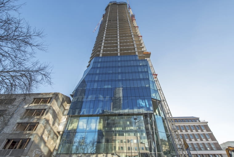 The Bridge w Warszawie w trakcie budowy