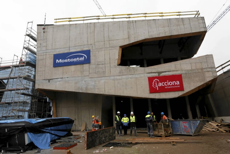 12.01.2015 Torun . Budowa Centrum Kulturalno - Kongresowego na Jordankach . Fot. Mikolaj Kuras / Agencja Gazeta DLOTO strony lokalne GW - Toruń SLOWA KLUCZOWE: jordanki sala sala koncertowa ZDJĘCIE DO WKŁADKI: DLOTO strony lokalne GW - Toruń