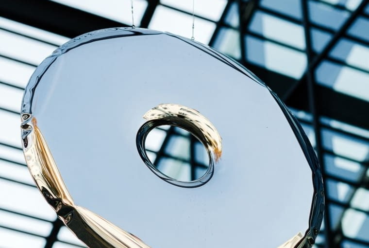 Wystawa „INFLATALES. Stalowe opowieści Oskara Zięty” łódź design festival