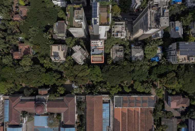 SARVASVA w Mumbaju. Proj. Spasm Design SARVASVA w Mumbaju. Proj. Spasm Design