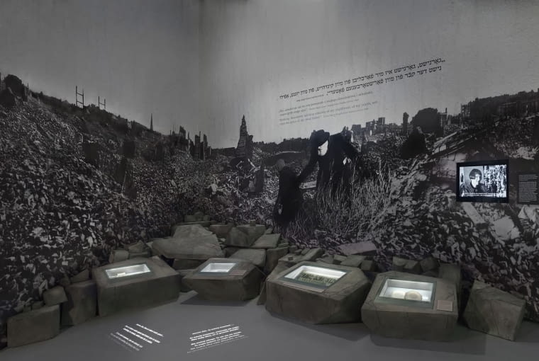 Wystawa POLIN "1000 lat historii Żydów na ziemiach polskich" Wystawa POLIN "1000 lat historii Żydów na ziemiach polskich"