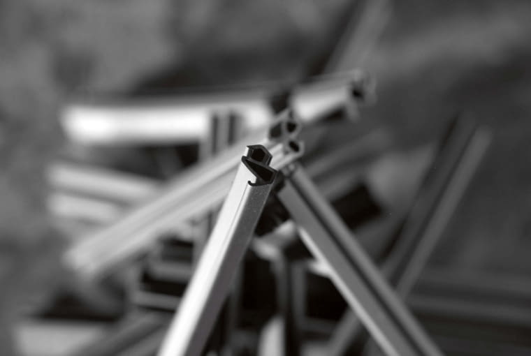 Bez odpowiednio dobranych uszczelek nie może się obejść żadne okno. Bez odpowiednio dobranych uszczelek nie może się obejść żadne okno.