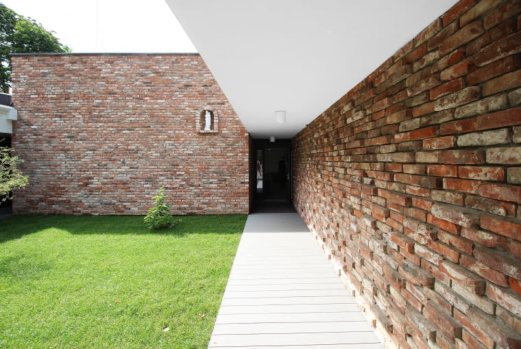 Dom dla Bezdomnych w Jankowicach. Proj. xystudio Dom dla Bezdomnych w Jankowicach. Proj. xystudio