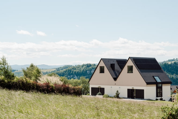 Panoramalake nad Jeziorem Czorsztyńskim. Proj. UCEES