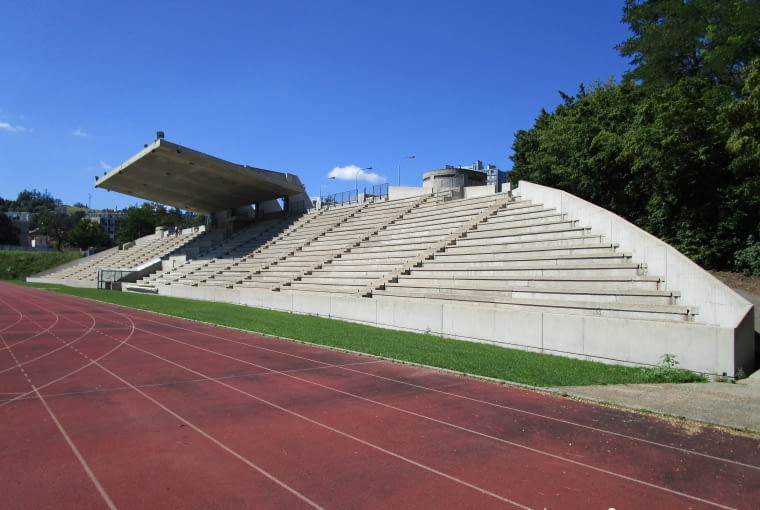 Stadion miejski w Firminy wg Le Corbusiera Stadion miejski w Firminy wg Le Corbusiera