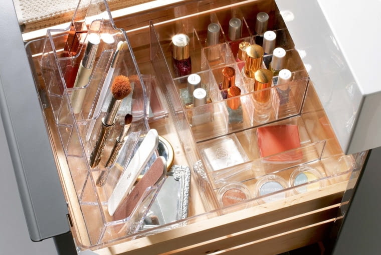 Wkład do szuflady z przegródkami GODMORGON, polistyren, 32 x 28 cm, wys. 10 cm, 79,99 zł, IKEA