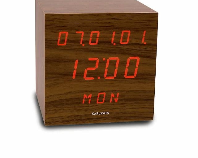 BUDZIK. fabrykaform.pl, Mini Cube Led, sklejka drewniana, 209 zł