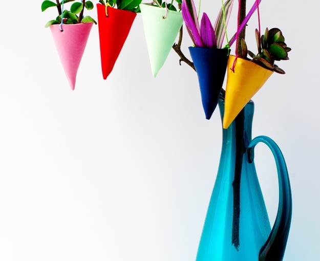 Doniczki z czapeczek urodzinowych