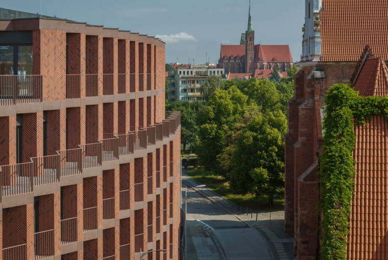 Bernardyńska 4 we Wrocławiu