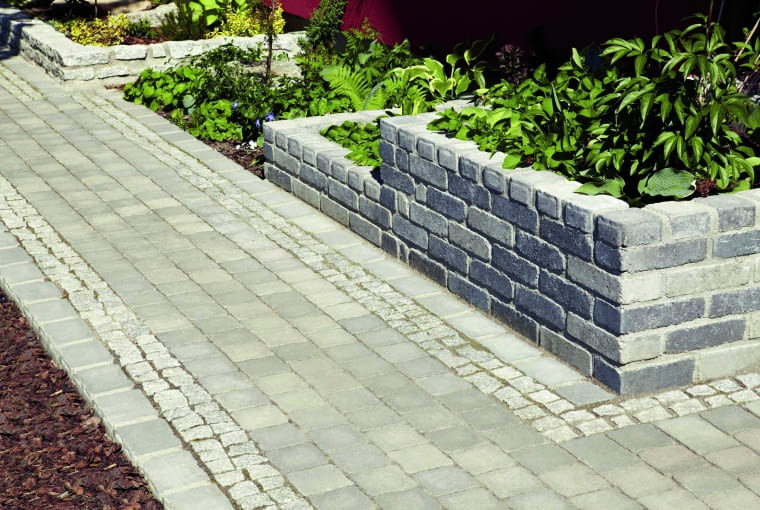 Stylizowana na antyczny bruk kostka urzeka swoim ciepłem i dostojnym charakterem, Castello Antico Stylizowana na antyczny bruk kostka urzeka swoim ciepłem i dostojnym charakterem, Castello Antico