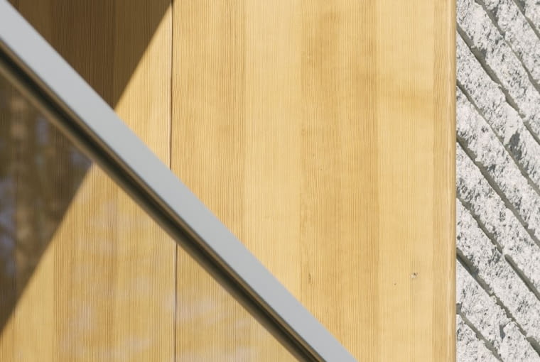 Jednorodzinny dom w Warszawie o powierzchni 265 mkw. Projekt: MFRMGR ARCHITEKCI: Marta Frejda, Michał Gratkowski, Waldemar Nowicki, Jarosław Urbański