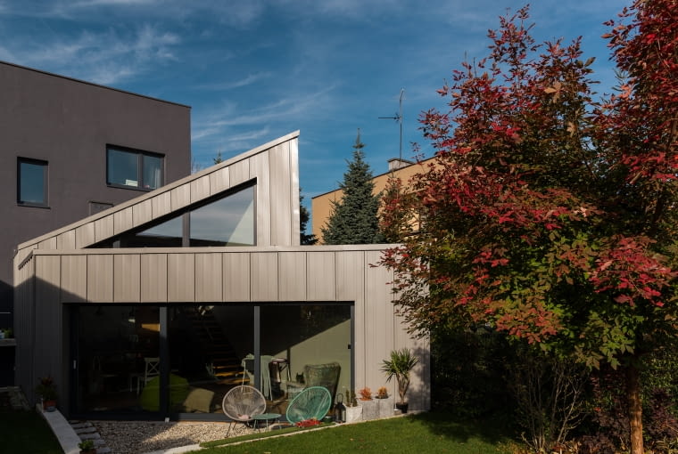 Przebudowa i rozbudowa domu kostki w Tarnowskich Górach. Proj. Inostudio