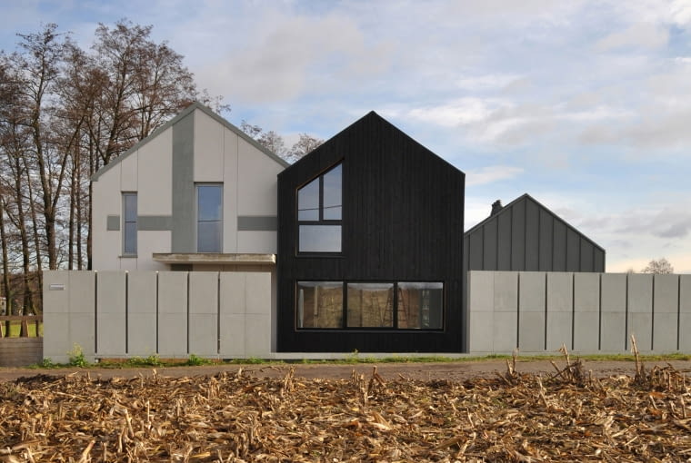 Triple House. Proj. KUMstudio Triple House. Proj. KUMstudio