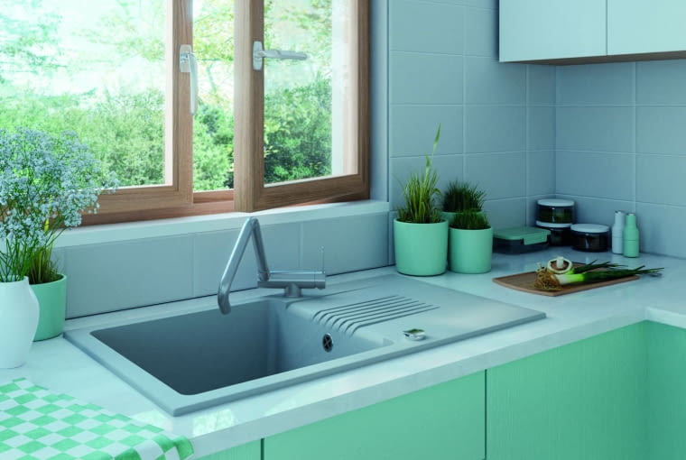 W zależności od wybranego wykończenia i dodatków, styl „glamour” może być zarówno bardzo nowoczesny, wręcz przewidujący przyszłość, jak i niezwykle ciepły, kojarzący się z przytulną ostoją. W zależności od wybranego wykończenia i dodatków, styl „glamour” może być zarówno bardzo nowoczesny, wręcz przewidujący przyszłość, jak i niezwykle ciepły, kojarzący się z przytulną ostoją.