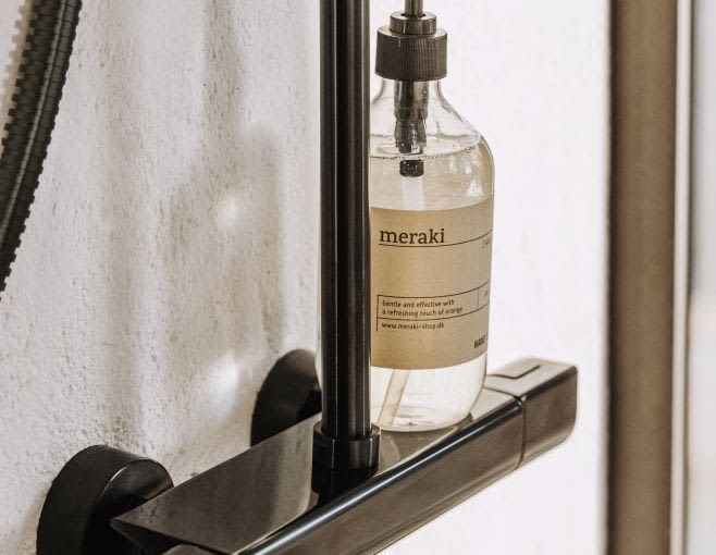 T-1000, ROCA termostatyczna, ścienna, wannowo-prysznicowa, powłoka odporna  na zarysowania i uderzenia