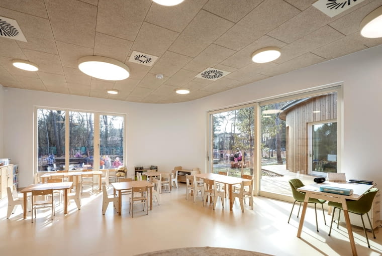 Miejskie przedszkole nr 1 w Józefowie. Proj. Regio Miejskie przedszkole nr 1 w Józefowie. Proj. Regio