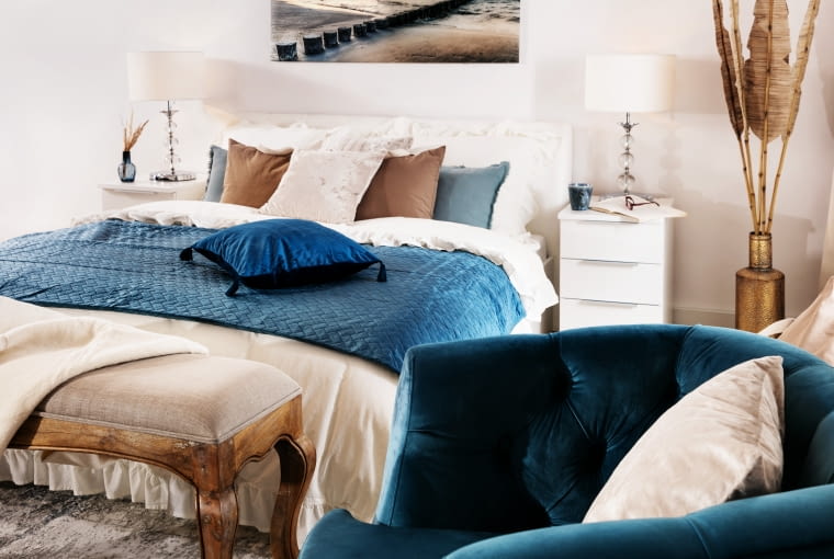 Kolorowe tekstylia - odświeżamy aranżację