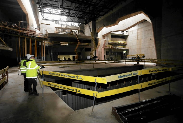 12.01.2015 Torun . Budowa Centrum Kulturalno - Kongresowego na Jordankach . Fot. Mikolaj Kuras / Agencja Gazeta DLOTO strony lokalne GW - Toruń SLOWA KLUCZOWE: jordanki sala sala koncertowa /FR/ ZDJĘCIE DO WKŁADKI: DLOTO strony lokalne GW - Toruń