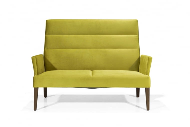 Prato, tkanina do wyboru, 145 x 82 cm, wys. 106 cm, ok. 2100 zł sofa