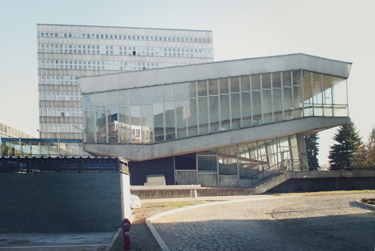 Budynek Audytorium Wydziału Chemii Uniwersytetu Wrocławskiego Budynek Audytorium Wydziału Chemii Uniwersytetu Wrocławskiego