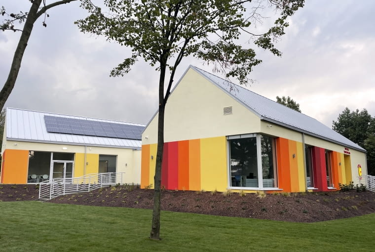 Świetlica Terapeutyczna w Lewinie Brzeskim. Proj. Weronika Muras W² STUDIO PRACOWNIA ARCHITEKTURY Świetlica Terapeutyczna w Lewinie Brzeskim. Proj. Weronika Muras W² STUDIO PRACOWNIA ARCHITEKTURY