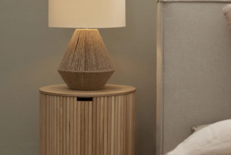 Lampa stołowa z juty Cecillia, 369,90 zł. Lampa stołowa z juty Cecillia, 369,90 zł.