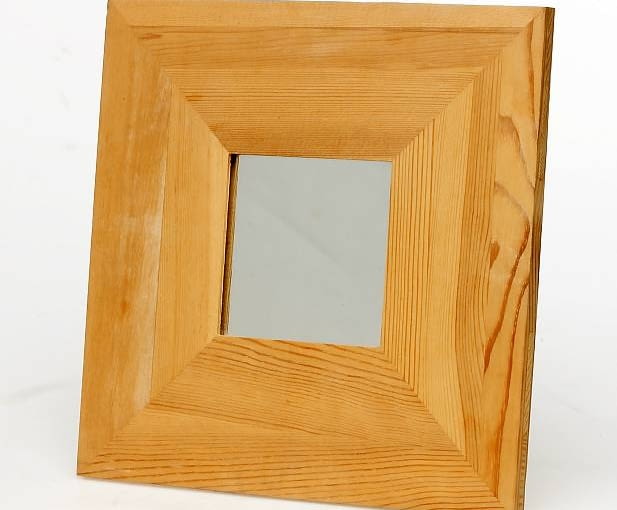 23.11.2009 , WARSZAWA , LUSTERKO , STYLIZACJA AGNIESZKA ZABRODZKA , CZTERY KATY