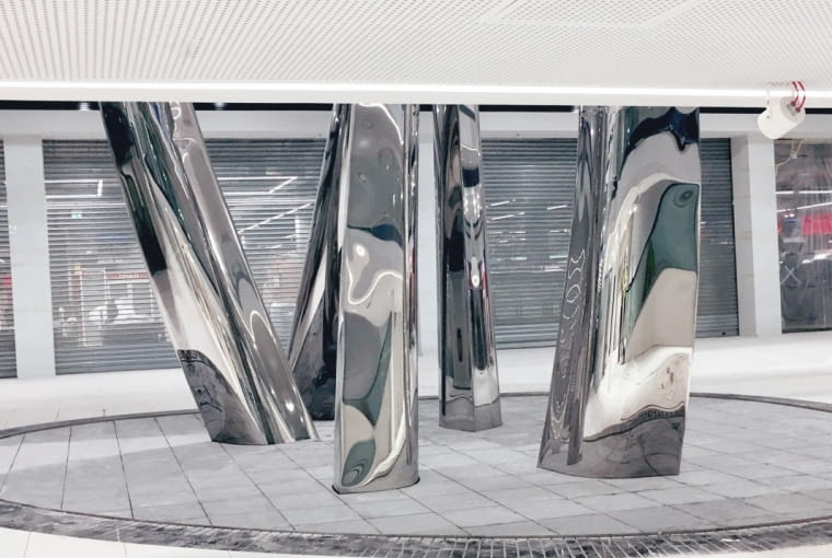 Rzeźba Wir Oskara Zięty Rzeźba Wir Oskara Zięty do Galerii Północnej