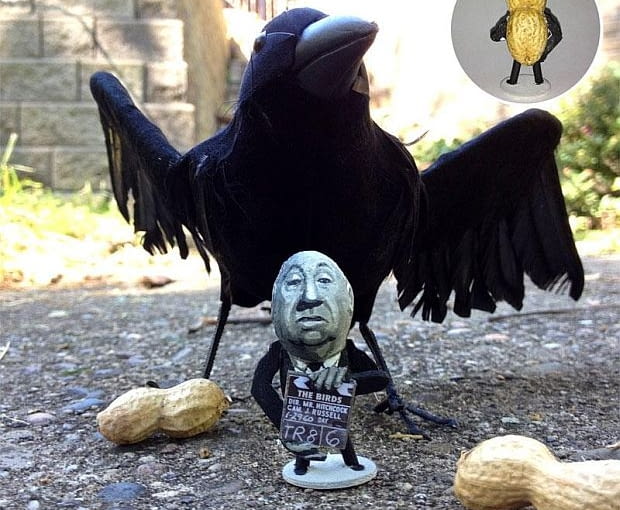 Figurki z fistaszków Steve'a Cassino. Steve Casino, figurki z orzechów, fistaszki