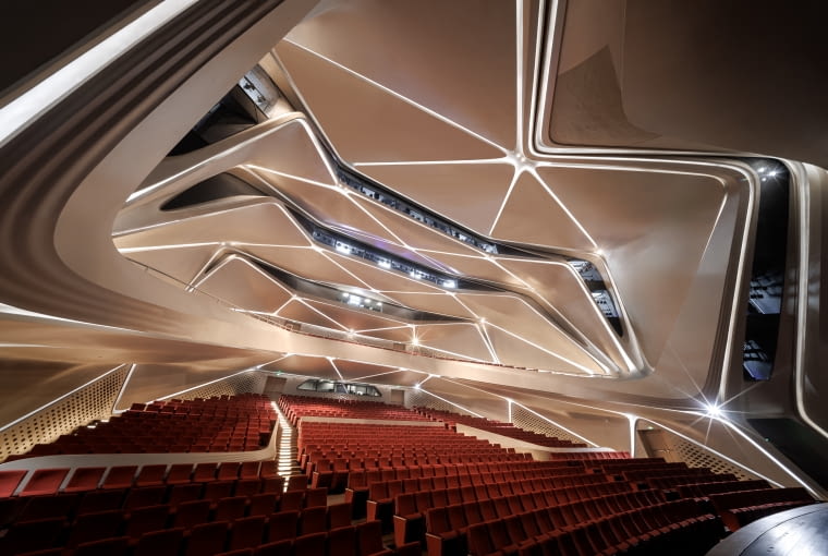 Zhuhai Jinwan Civic Art Centre. Proj. Zaha Hadid Architects