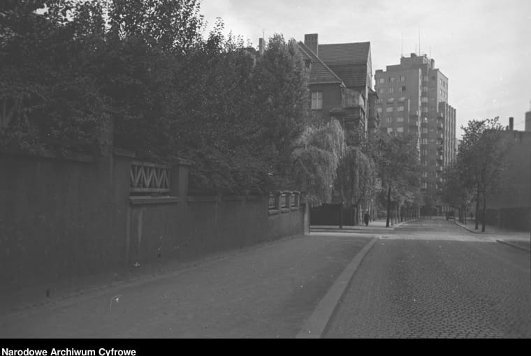 Drapacz Chmur w Katowicach na przedwojennym zdjęciu Drapacz Chmur w Katowicach na przedwojennym zdjęciu