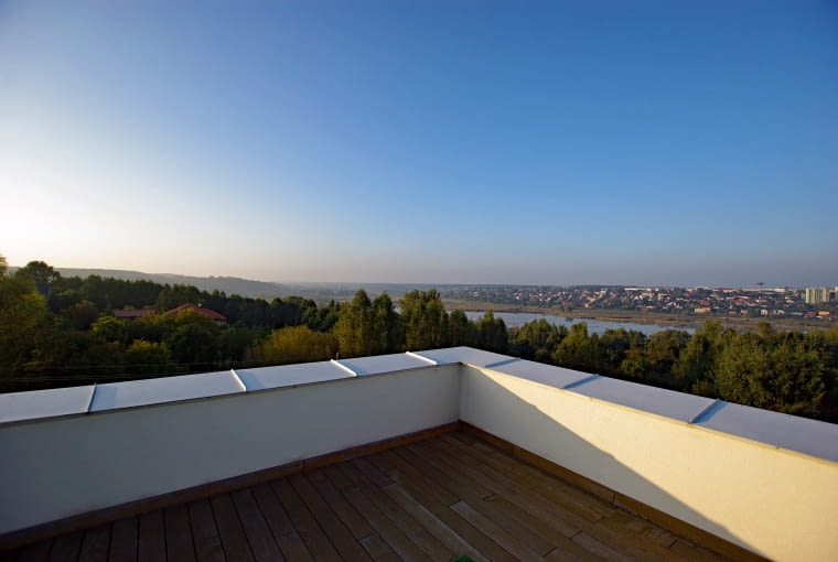 Dom z dziedzińcem w Starachowicach. Proj. MAG Architekci Marcin Grzyb Dom z dziedzińcem w Starachowicach. Proj. MAG Architekci Marcin Grzyb; Włodzimierz Sidorczuk