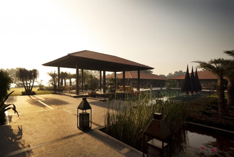 Willa w Indiach, projekt: Hiren Patel Architects Willa w Indiach, projekt: Hiren Patel Architects