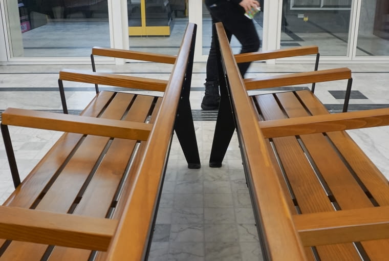 Dworzec kolejowy w Skierniewicach - obecnie Dworzec kolejowy w Skierniewicach - obecnie