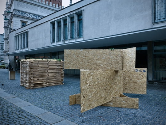 Sukkot - let's built a tent!