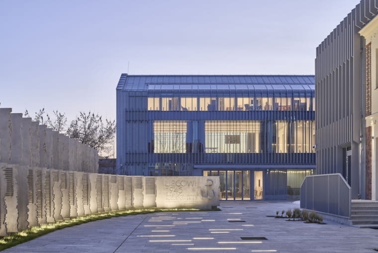 Dom Pamięci Obławy Augustowskiej. Proj. Tremend