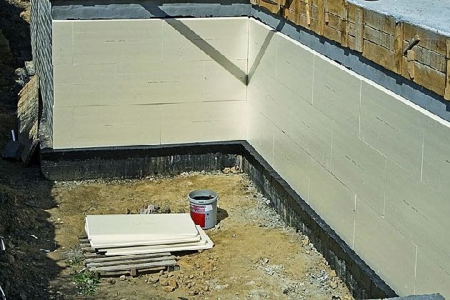 Izolacja termiczna ścian fundamentowych Izolacja termiczna ścian fundamentowych