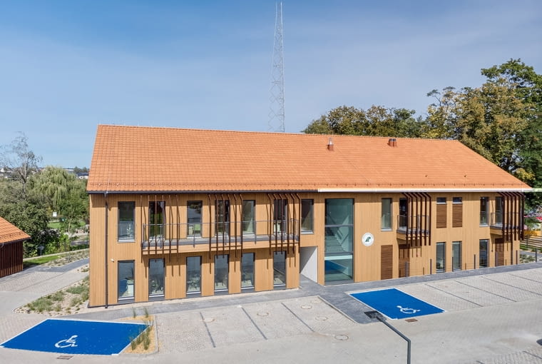 Nowoczesny budynek biurowy przygotowany dla Lasów Państwowych w Oleśnicy Nowoczesny budynek biurowy przygotowany dla Lasów Państwowych w Oleśnicy