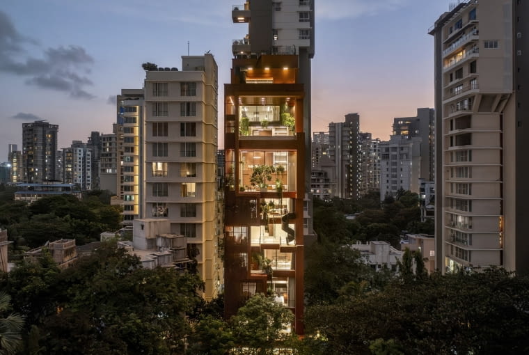 SARVASVA w Mumbaju. Proj. Spasm Design SARVASVA w Mumbaju. Proj. Spasm Design