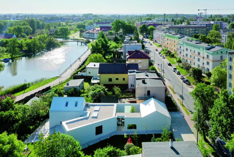 DOM W MIEŚCIE NA MAZURACH