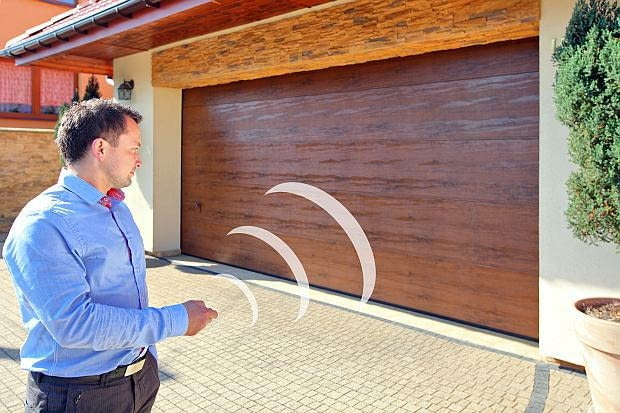 Brama garażowa z napędem brama garażowa, napęd