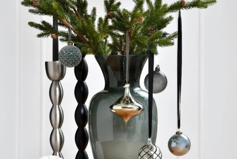 Bombka Paski 10 cm Transparetna Czarna Bombka Paski 10 cm Transparetna Czarna