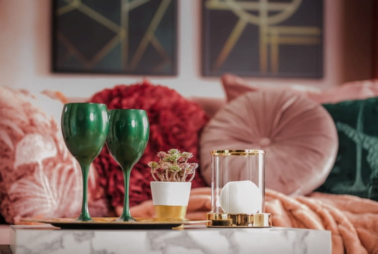 Salon w "brudnym różu" Salon w "brudnym różu"