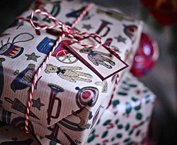 Papier do pakowania SNÖMYS - 7,99 zł ikea, święta, dekoracje na świeta, gwiazdka, ikei, dodatki z ikei