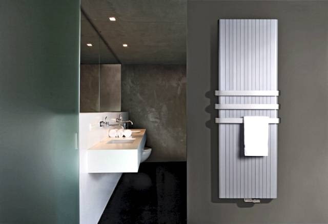 Alu-Zen VASCO <Br>moc: 1874 W wys. 180/szer. 52,5 cm Cena: 7488 zł (z poręczami)