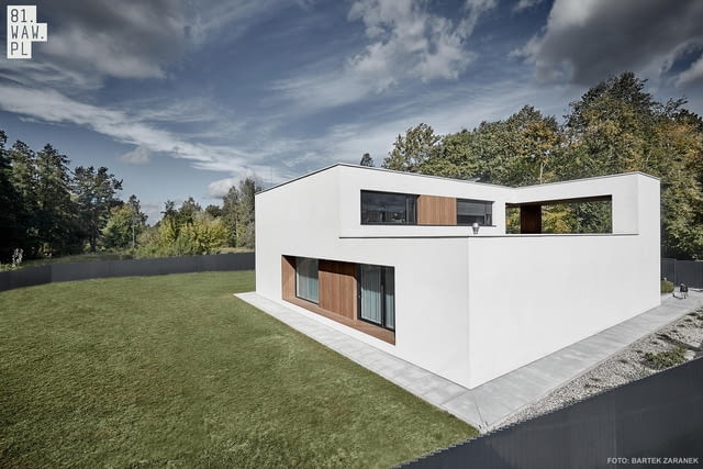 Dom Dziurawy. Proj.81.WAW.PL Dom Dziurawy. Proj.81.WAW.PL