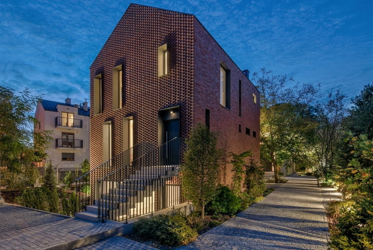 Mikrokamienica w Krakowie. Proj. BXB studio Bogusław Barnaś