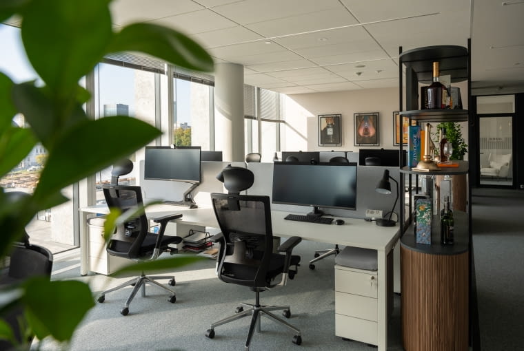 Nowa siedziba Moët Hennessy Polska. Proj. Colliers Define